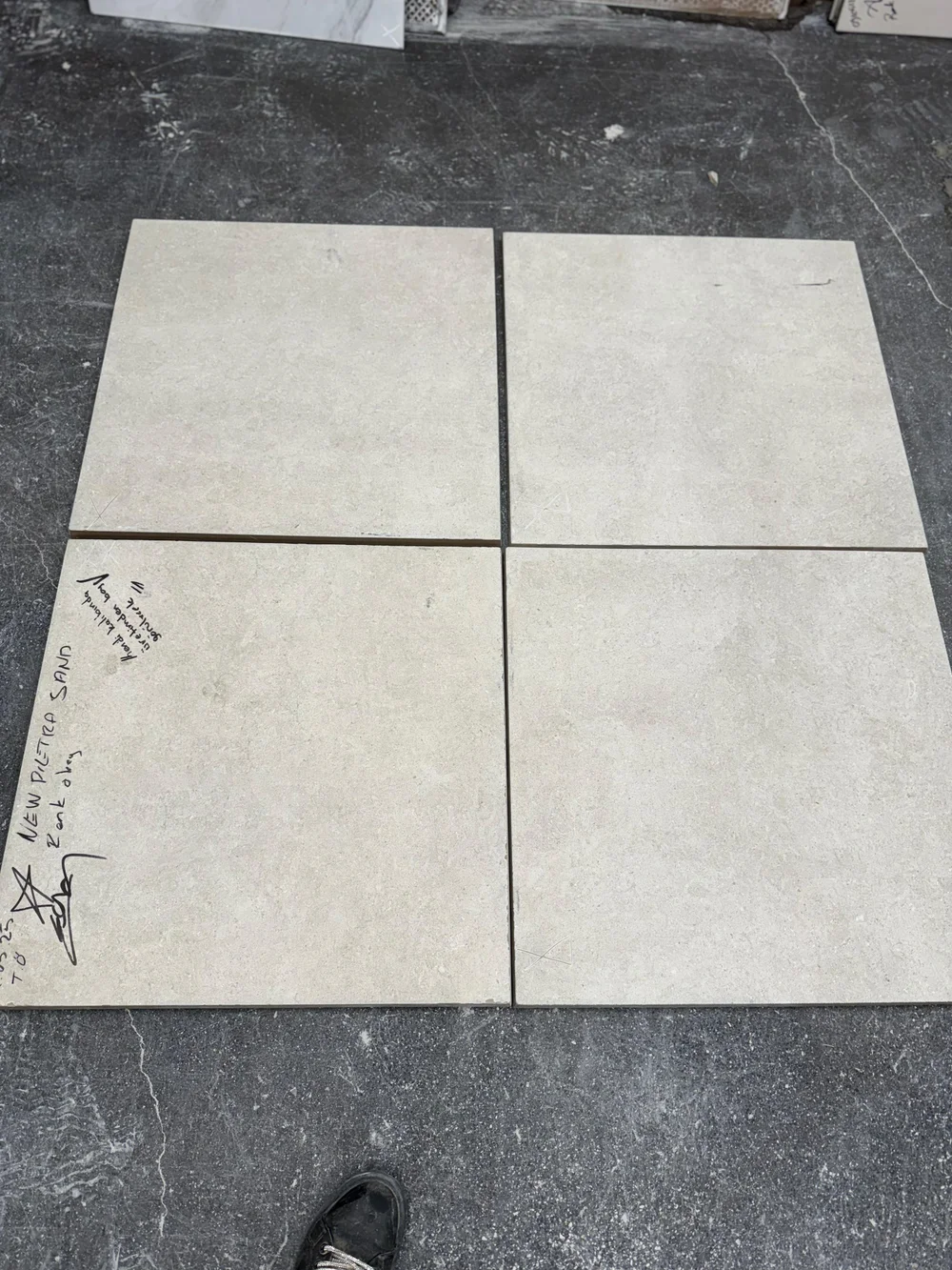 60X60X2CM NEW PIETRA SAND REC ** 1.